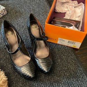 Isola Black Snake Patent Leather Mary Jane Sz 7.5 but would only fit size 6.5